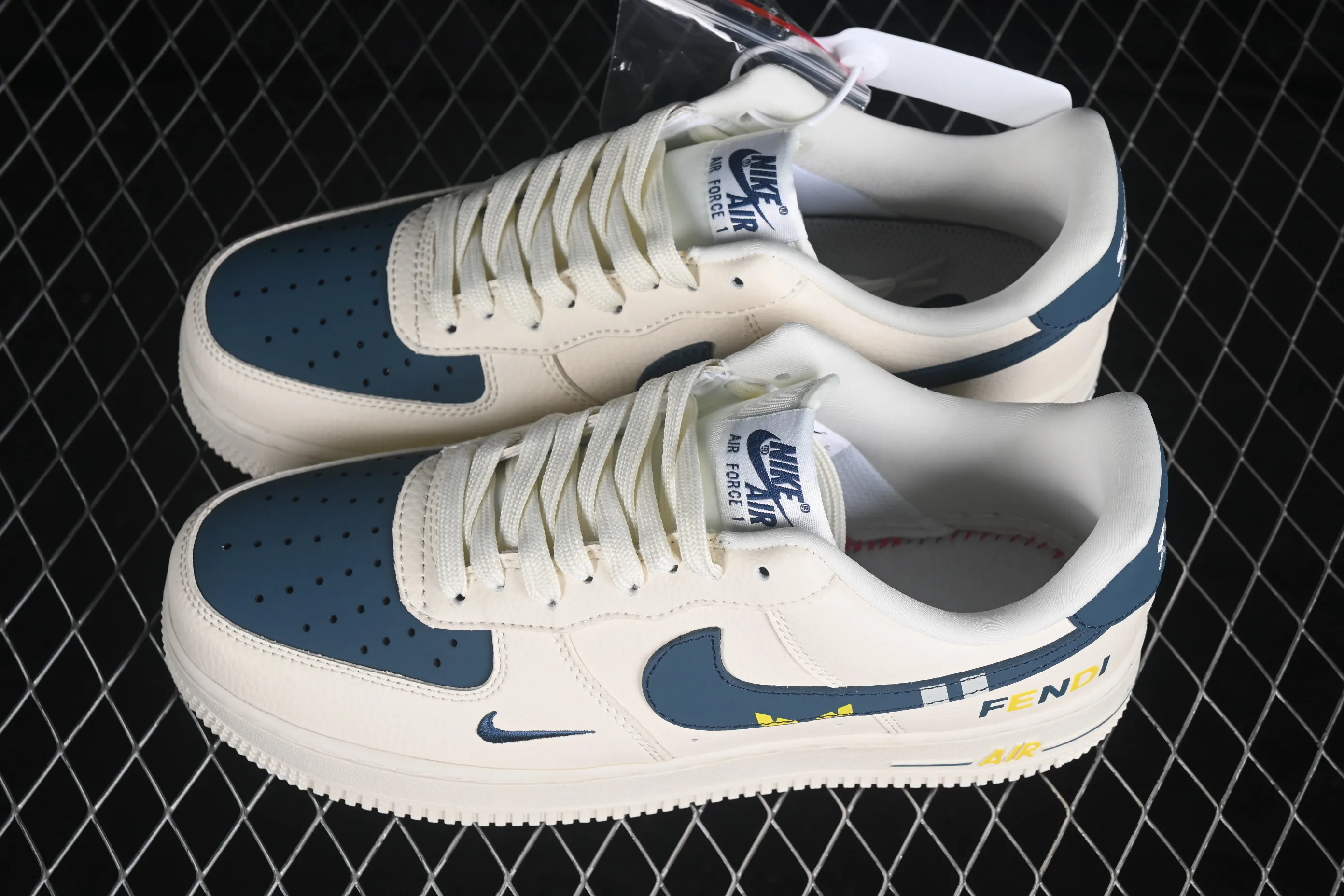 All categories Nk Air Force 1 Air Force series Nk Air Force 1 Low Air Force low-top Nike Air Force 1'07 Low joint model Air Force 1 low-top casual sneakers LD1999-025